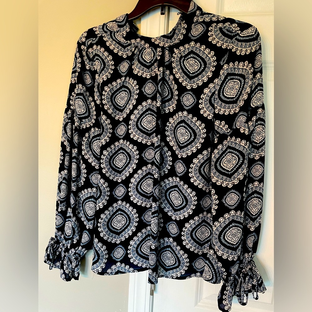Long sleeve Loft blouse